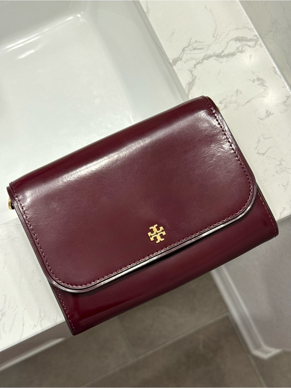 Tory Burch Emerson Gold Chain Wallet Crossbody - Burgundy Wine